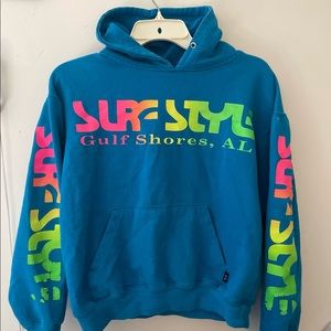 “Pacific & Company” Brand SURFSTYLE Golf Shores Cropped hoodie